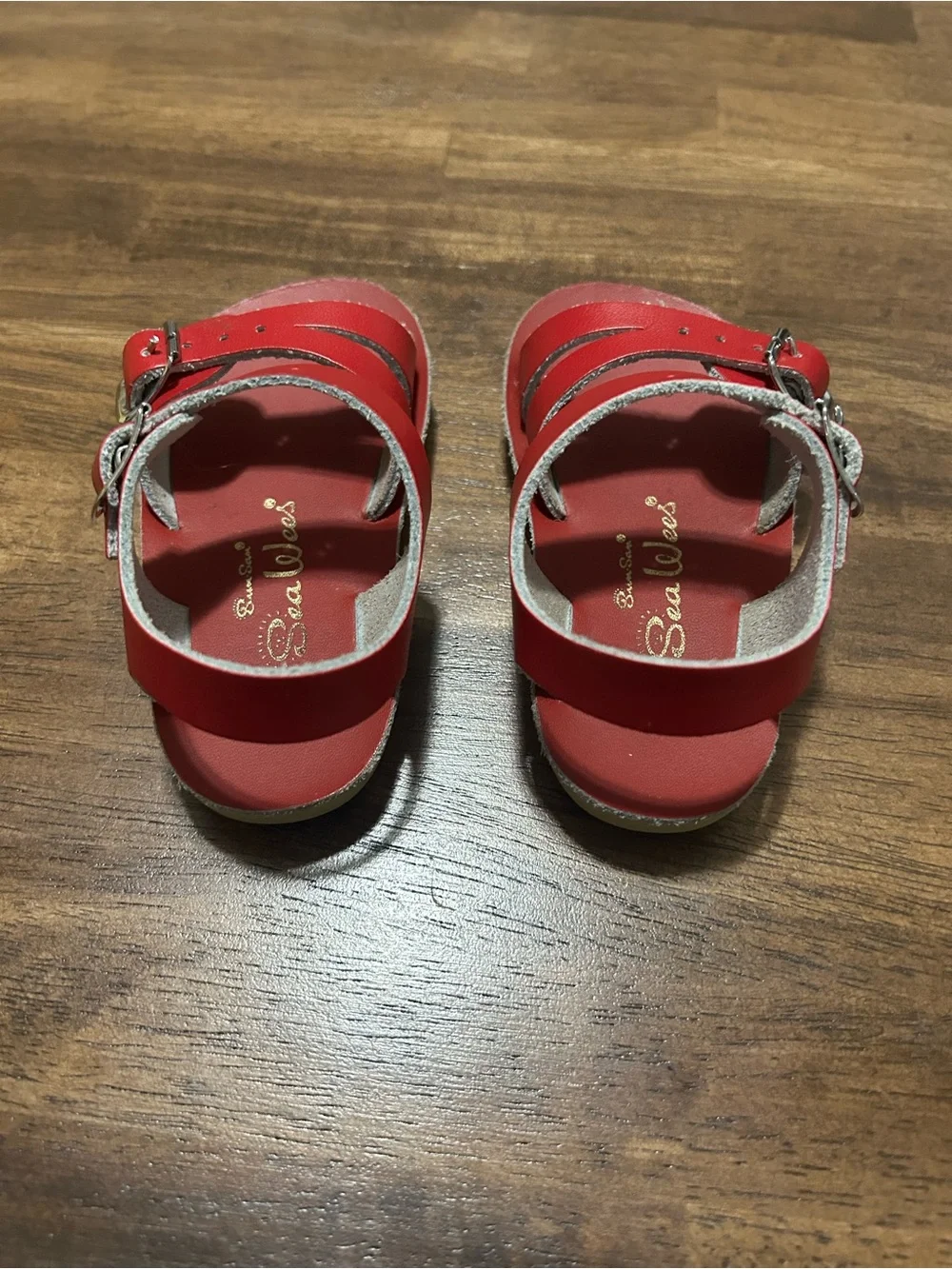 Sun San durable red
